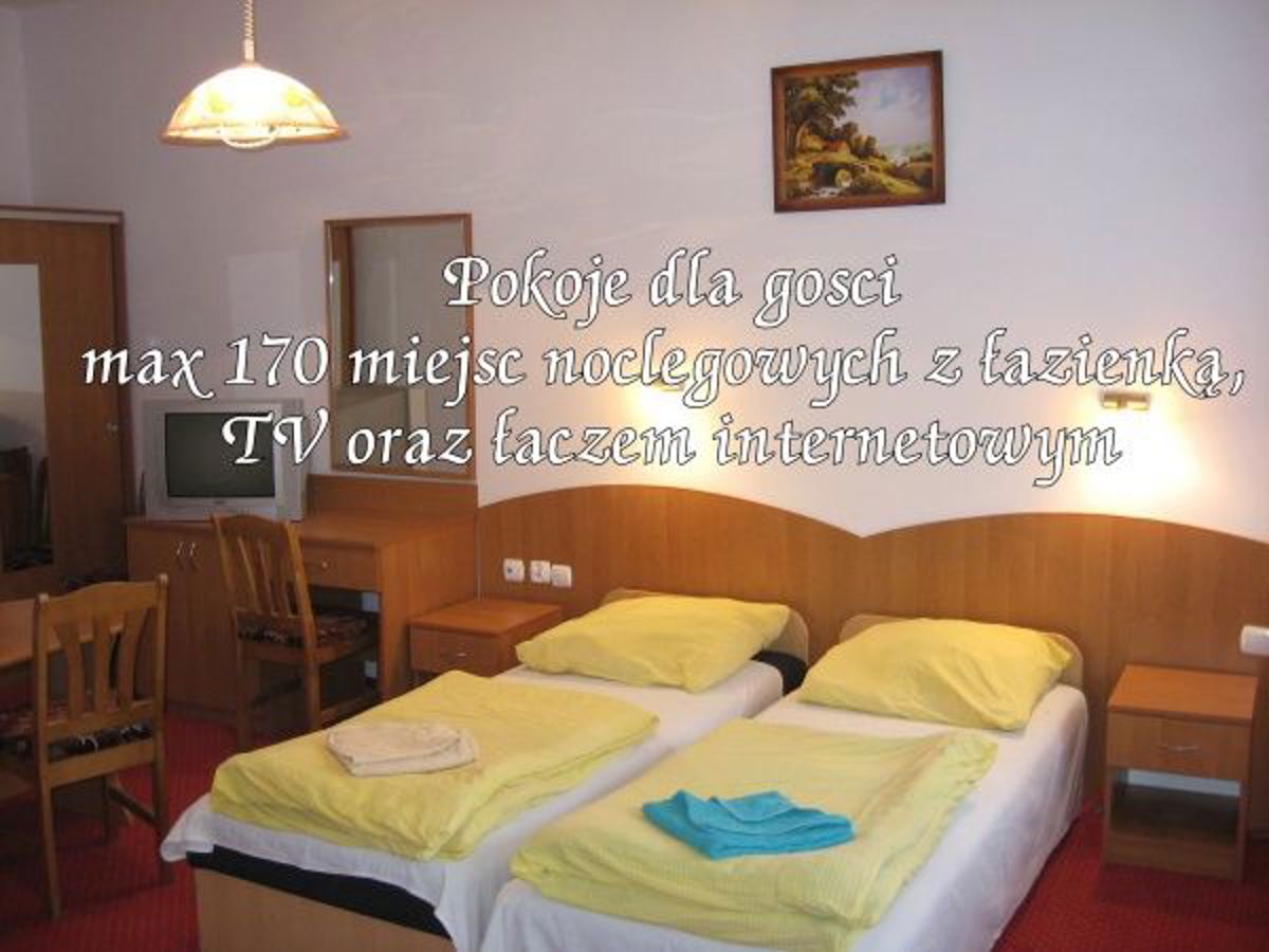 Pokrzywna, Kompleks Hotelowy 